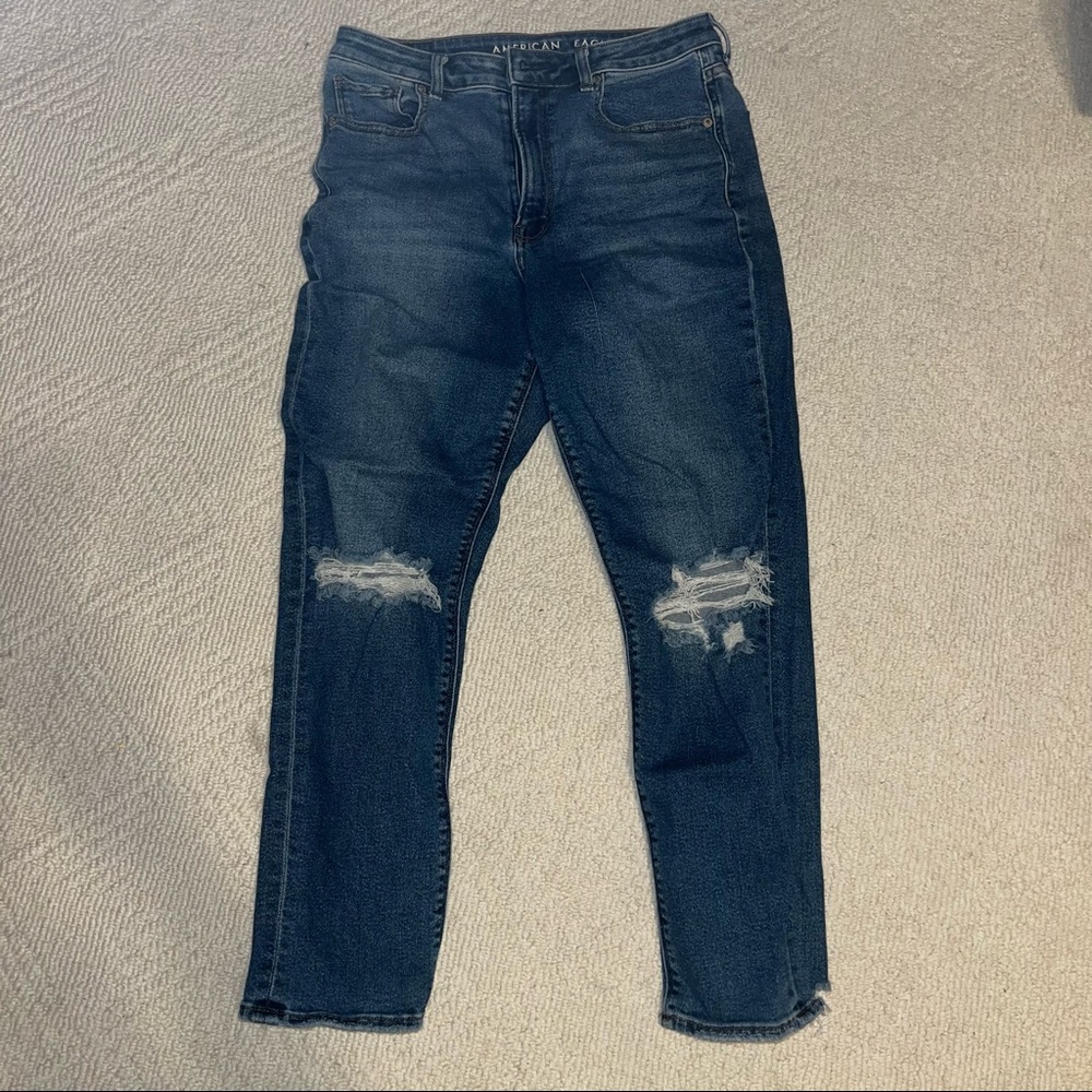 American eagle mom jeans